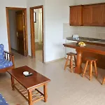 Rosamar Ξενοδοχείο με διαμερίσματα 4*
